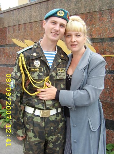 Олег Бабій з родиною